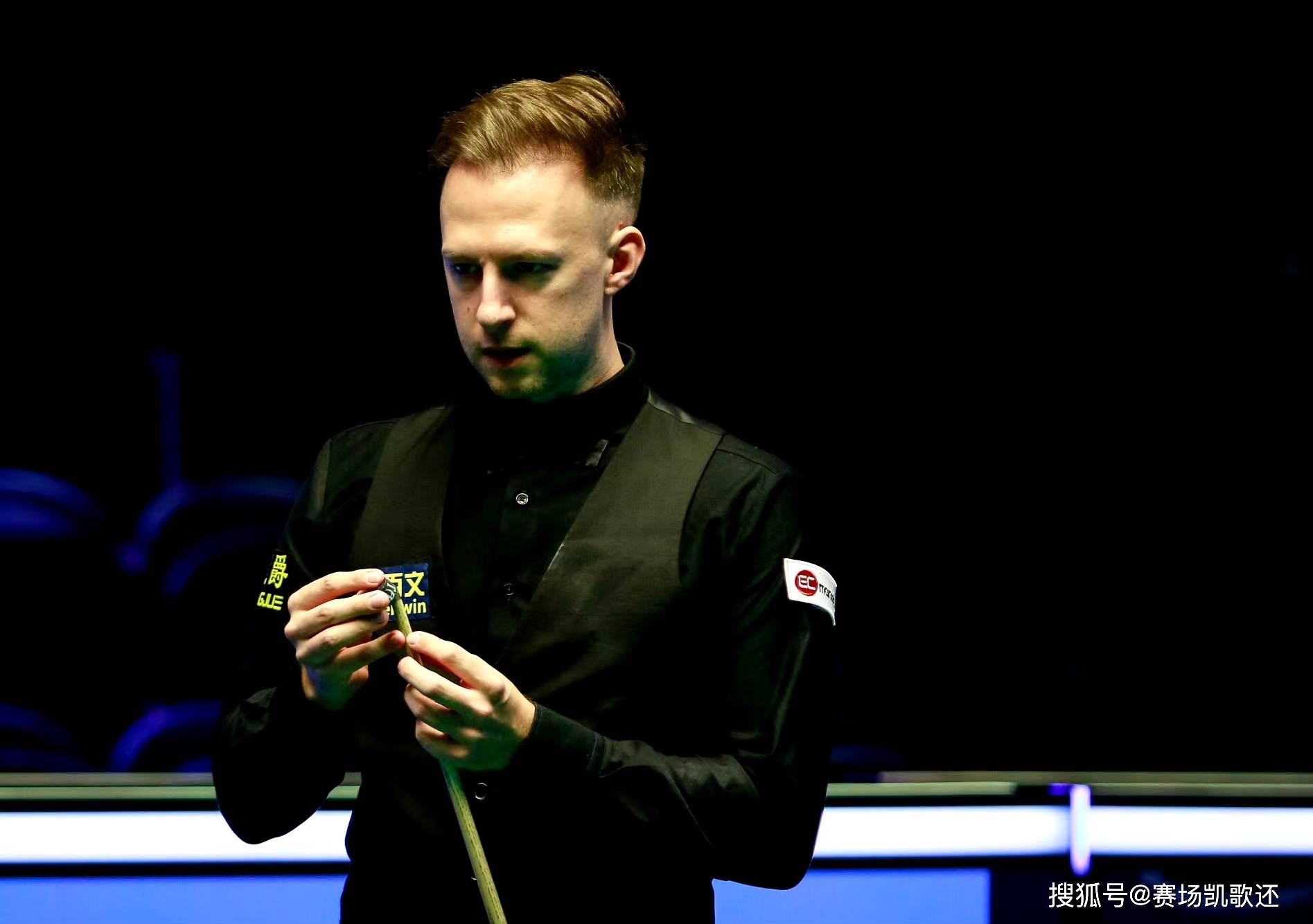 尤其是面对 尤其是面对